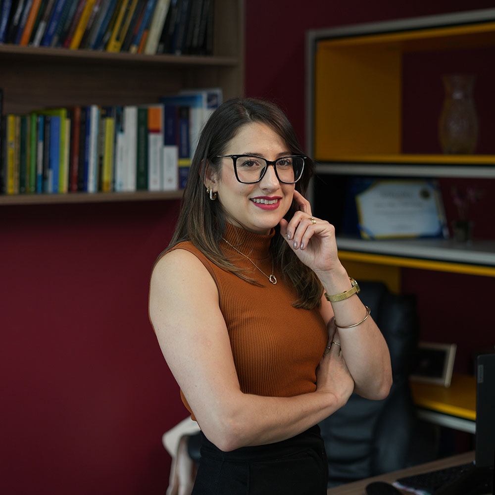 Paloma Furtado, Diretora da Paloma Furtado Contabilidade em Teresópolis