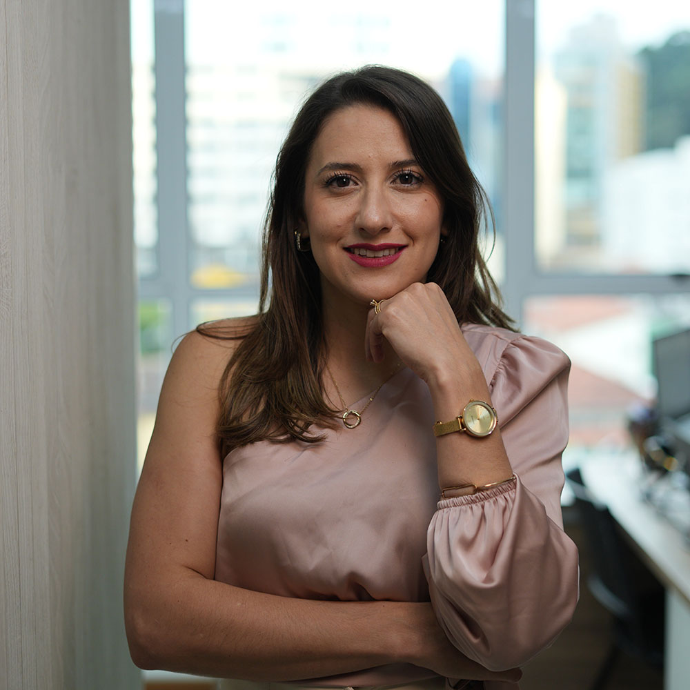 Paloma Furtado, Diretora da Paloma Furtado Contabilidade em Teresópolis