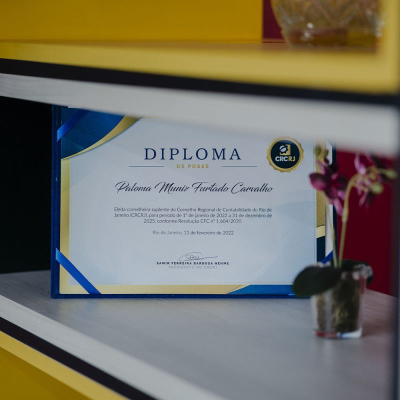 Diploma da Paloma Furtado, Contadora em Teresópolis